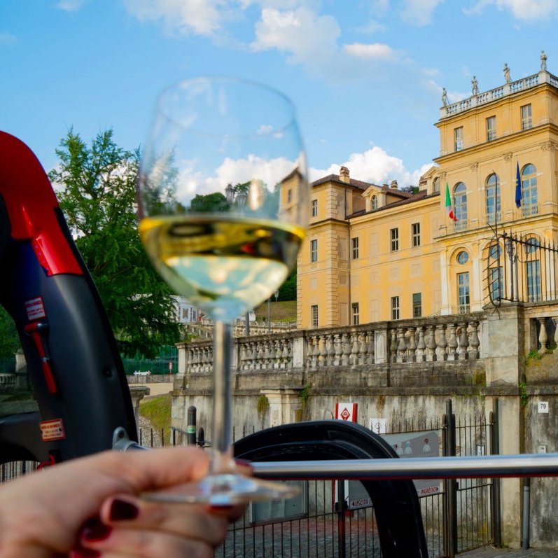 Wine in Cabrio - Somewhere Tours&Events